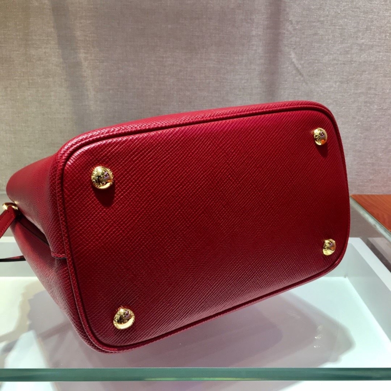 Pra*a top handle bags